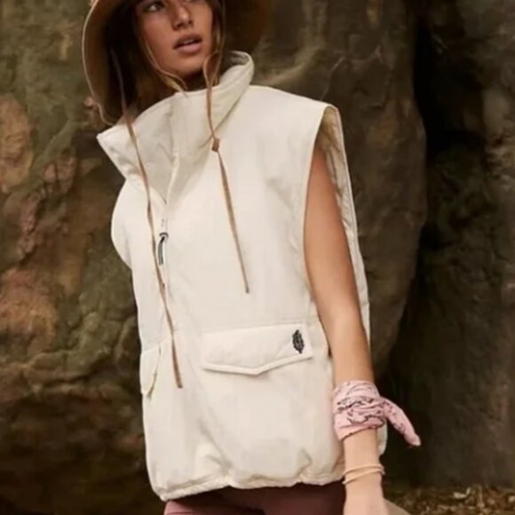 🫶🏻 NWOT Free People 1/2 Zip Puffer Vest, size S - Picture 5 of 9